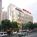 莫泰168（上海迎春路新国际博览中心店）