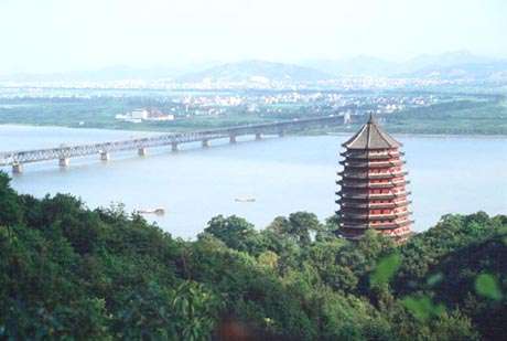 六和塔